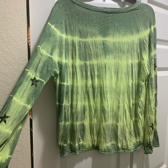 POL green tie dye long sleeve top - Picture 2 of 7